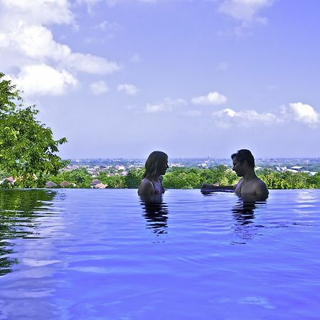Jimbaran Cliffs Private Pool Hotel & Spa Exterior photo